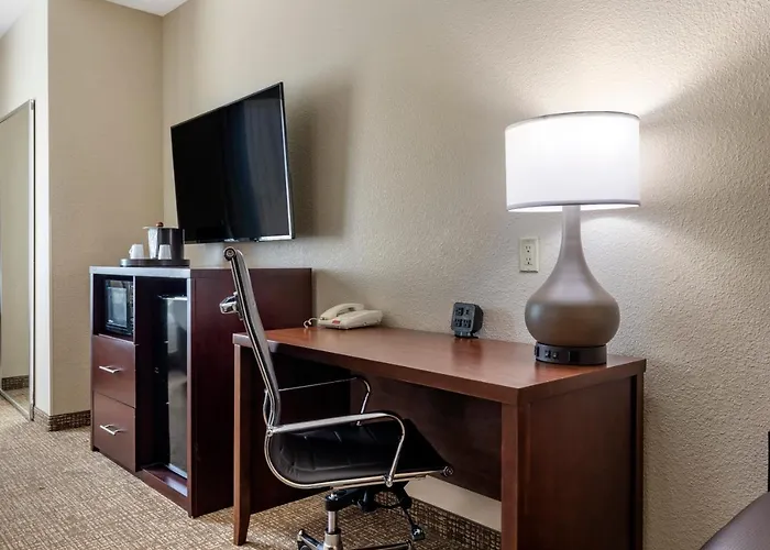 Comfort & Worth West I-30 Nas Jrb Hotel 4*