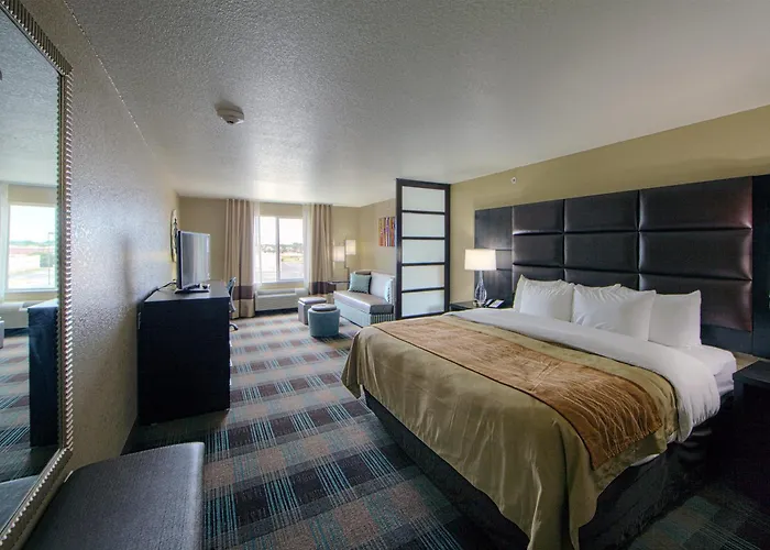Comfort & Worth West I-30 Nas Jrb Fort Worth
