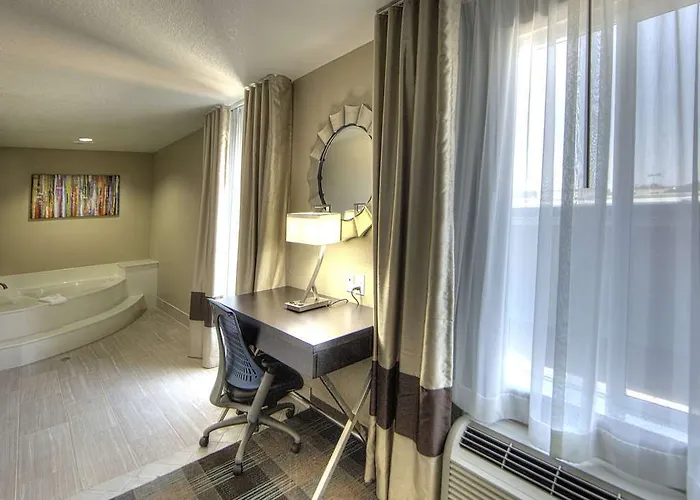 Comfort & Worth West I-30 Nas Jrb Hotel 4*